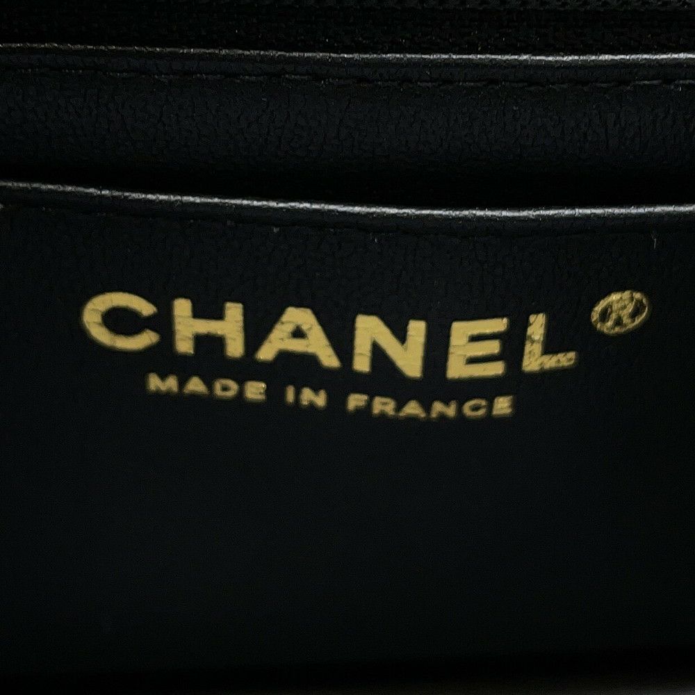 シャネル チェーンショルダーバッグ マトラッセ ココマーク トップハンドル ミニ ラムスキン AS2431 CHANEL 黒